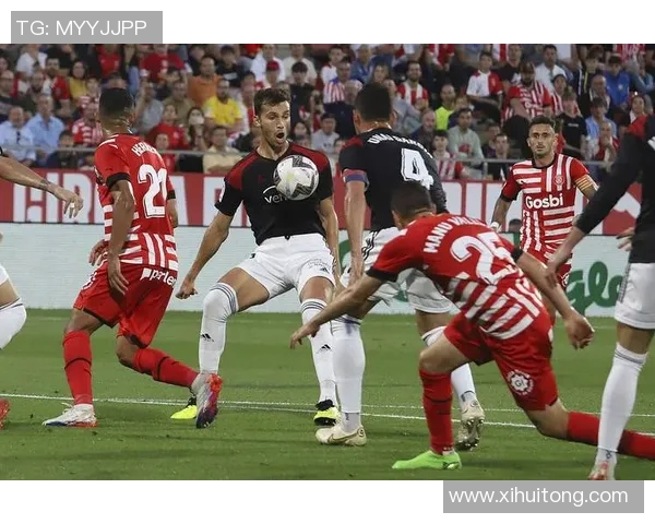 阿基里斯与埃门的巅峰对决揭示足球战术与团队精神的较量