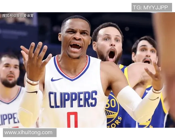 勇士与快船2016至2017赛季精彩对决回顾与分析