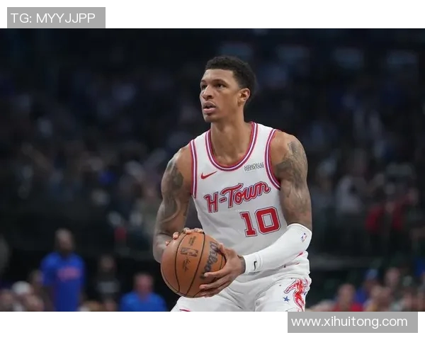 小贾巴里史密斯的崛起与未来展望：一位篮球新星的成长之路