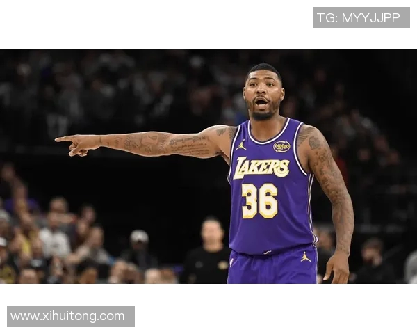 湖人队与灰熊队最新比赛精彩回顾及赛后分析