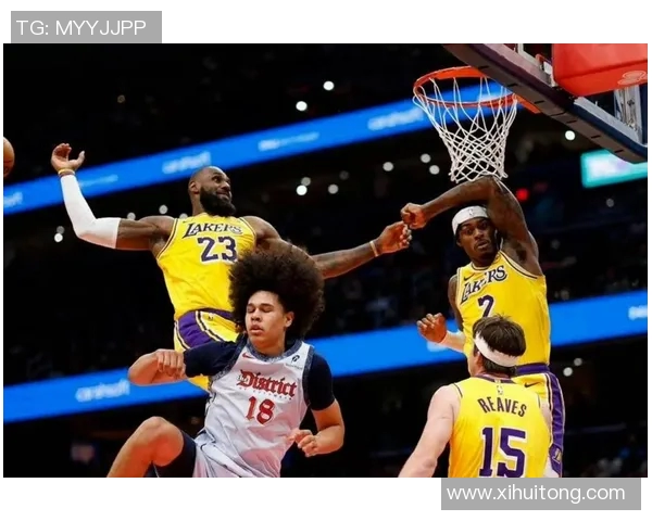 湖人逆转热火精彩对决展现球队韧性与战术智慧的巅峰之战